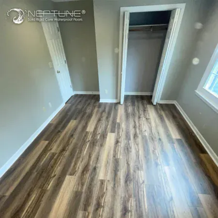 Transform your space with Kettle Creek from the Freedom Collection. 🍂 This beautiful bedroom features durable, stylish flooring that’s proudly made in the USA. The warm tones and natural wood grain create a cozy and inviting atmosphere.

Floor used: https://www.neptune-flooring.com/freedom/kettle-creek/

#NeptuneFlooring #KettleCreek #FreedomCollection #MadeInTheUSA #InteriorDesign #HomeDecor #Flooring #DesignInspiration #US